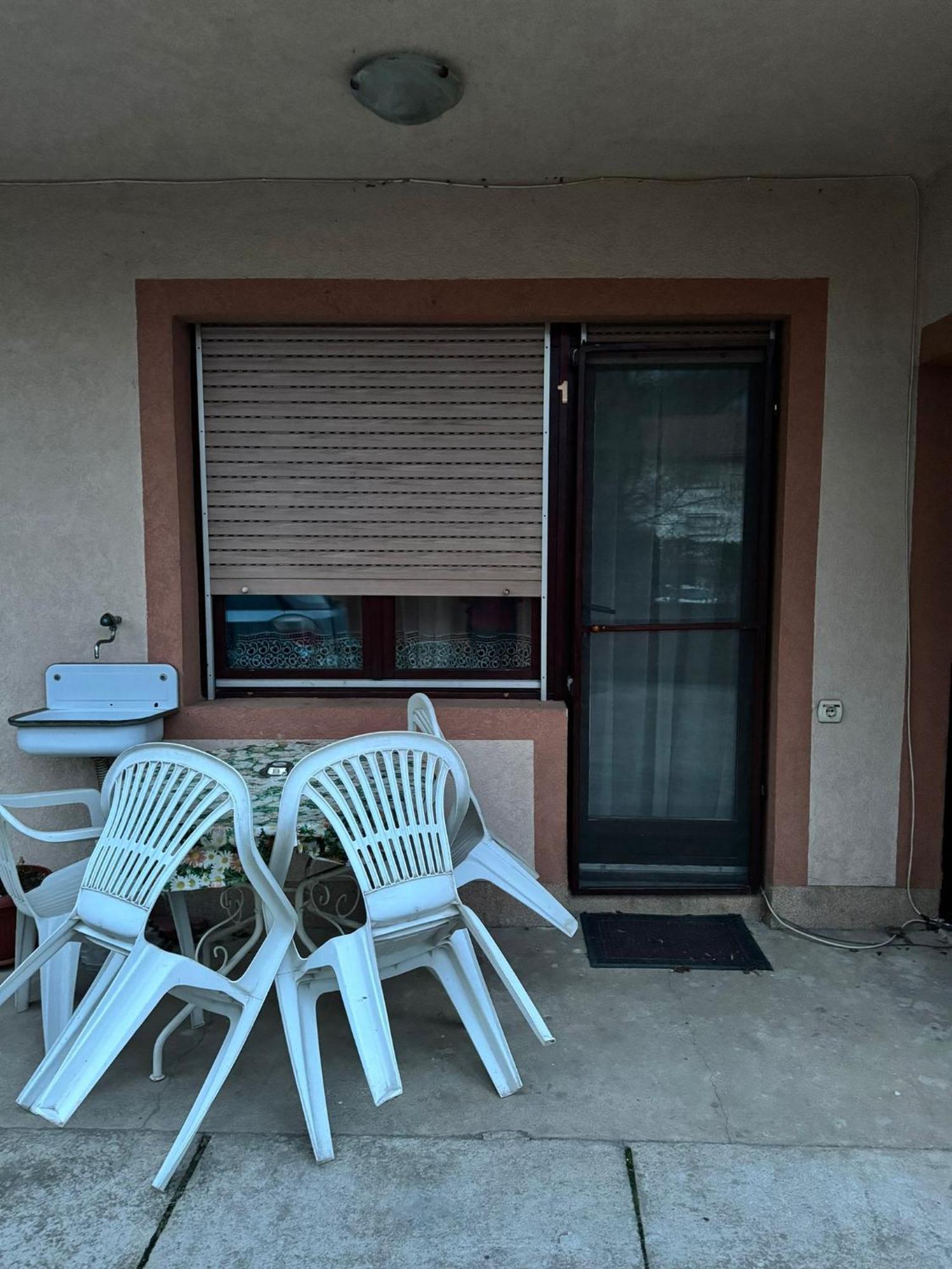 Nela Apartmani Nis Bagian luar foto