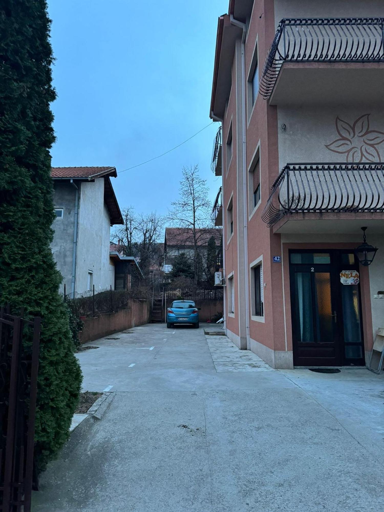 Nela Apartmani Nis Bagian luar foto